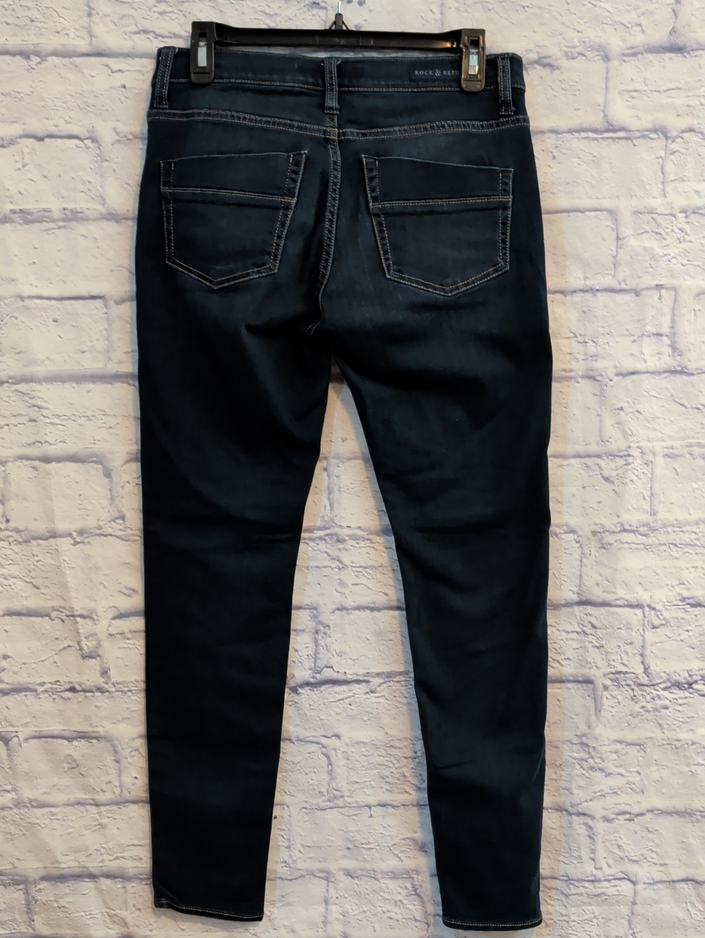 Rock & Republic Dark Indigo Skinny Jeans w/ Moto Zippers - Size 8 M - Picture 4 of 7